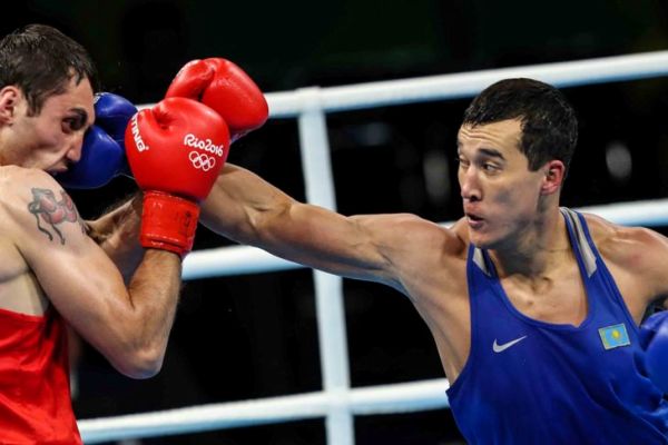 Фото боксерского поединка Олимпиады-2016 Ниязымбетов — Маммадов