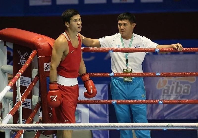 Как живет олимпийский чемпион по боксу Елеусинов