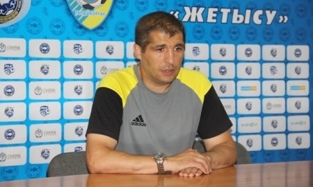 Видео послематчевой пресс-конференции Омари Тетрадзе игры Премьер-Лиги «Жетысу» — «Тобол» 2:0