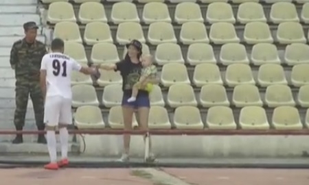 Видео второго гола Хижниченко в матче Премьер-Лиги «Тобол» — «Шахтер»