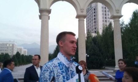 В Алматы открыли бассейн имени Баландина
