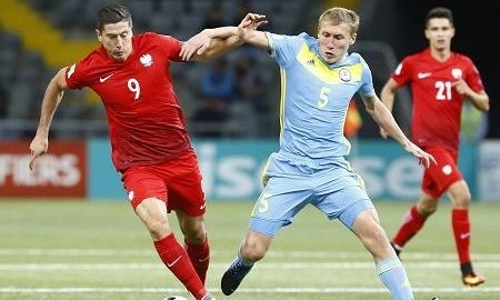 Сборная Казахстана во втором отборочном цикле кряду набирает очки в первом матче