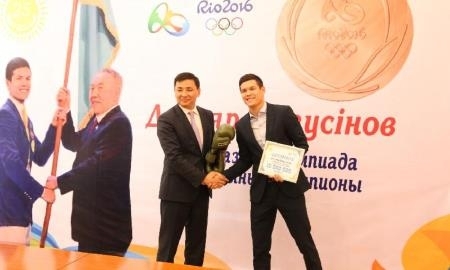 Елеусинов перечислит 10 миллионов тенге парализованным детям