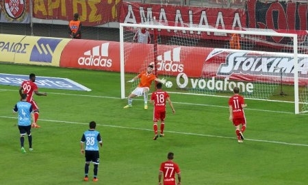 «Олимпиакос», соперник «Астаны» по Лиге Европы, разгромил «Верию» 