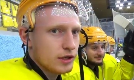 Сергей Твердохлебов: «Решил заняться хоккеем, из-за того что к ледовому было близко ходить»