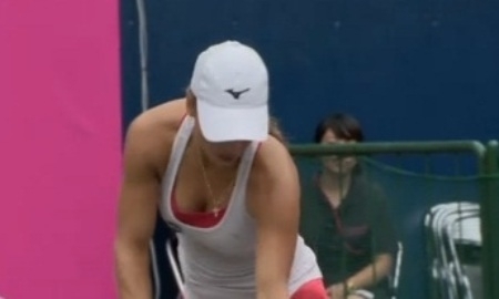 Путинцева проиграла Наре во втором круге турнира в Токио