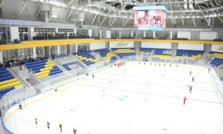 Президент Казахстана посетил новый спорткомплекс «Халык Арена» в Алматы