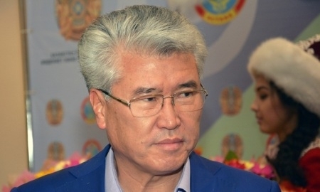 Мухамедиулы пообещал развивать паралимпийский спорт