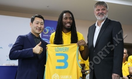 «Астана» представила новичков