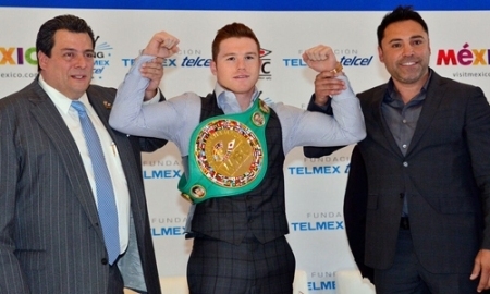 Абель Санчес: «Де ла Хойя владеет журналом The Ring, а Канело — поясом этого журнала. Это глупо»