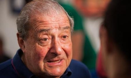 Де Ла Хойе рассказали, как нужно организовать бой Головкин — Канело