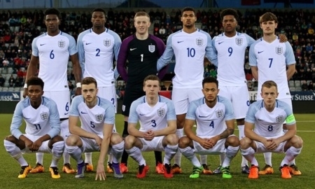 Молодёжная сборная Англии назвала состав на матч с Казахстаном