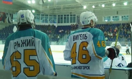 Фоторепортаж с матча МХЛ «Сарматы» — «Алтай» 6:1