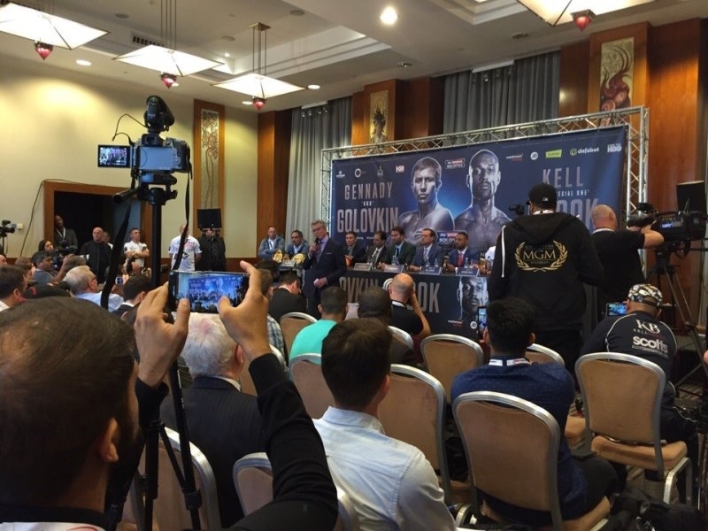 боевое братство электросталь. конференция боев. конор макгрегор на конференции. конференция боев. конференция боев.