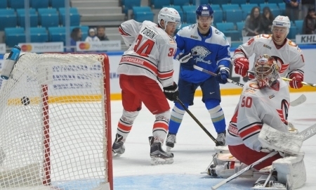 Фоторепортаж с матча КХЛ «Барыс» — «Автомобилист» 3:4