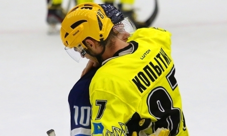 Фоторепортаж с матча ВХЛ «Буран» — «Сарыарка» 1:4