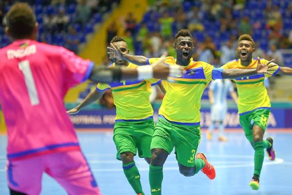 Эллиот Рагомо: «Дадим Казахстану хороший бой!»