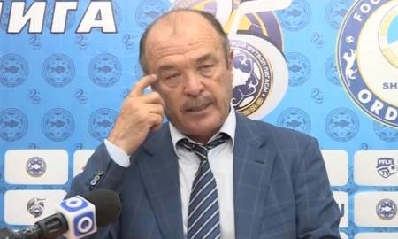 Видео послематчевой пресс-конференции Байсеитова игры Премьер-Лиги «Ордабасы» — «Астана» 0:1