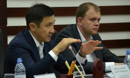 Ерлан Косе. Удастся ли «развести» Парламент?