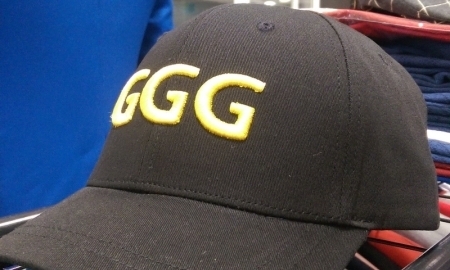 Законность продажи одежды «GGG» на рынках пояснили в Комитете госдоходов