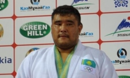 Казахстанские дзюдоисты завоевали еще пять медалей в Ташкенте