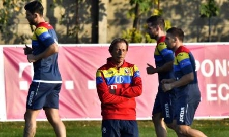 Назван ориентировочный состав Румынии на матч с Казахстаном