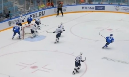 Видеообзор матча КХЛ «Барыс» — «Динамо» Москва 1:0
