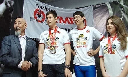 Казахстанские пауэрлифтеры привезли с международного турнира рекордное количество наград