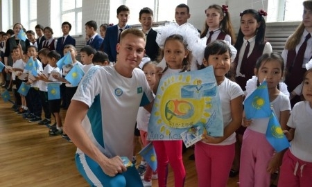 «Физкульт-Ура» и Дмитрий Баландин: урок физической культуры в Актобе