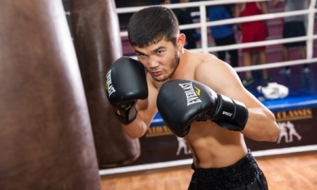 Определился соперник Шарибаева в поединке 29 октября