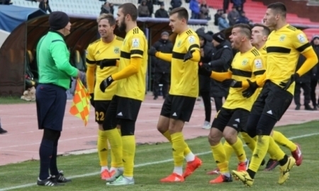 <strong>«Тобол» четвертый сезон подряд занимает седьмое место в Премьер-Лиге</strong>