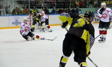Отчет о матче ВХЛ «Сарыарка» — «Рубин» 3:1