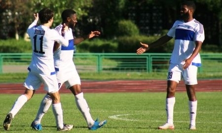 <strong>«Окжетпес» разгромил «Ордабасы» и обострил борьбу за Лигу Европы</strong>