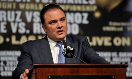 Экс-глава Golden Boy призвал поскорее устроить бой Головкин — Альварес