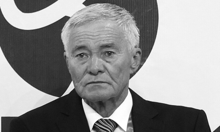 В Алматы состоялось прощание с легендой казахстанского волейбола Жанбекханом Саурамбаевым