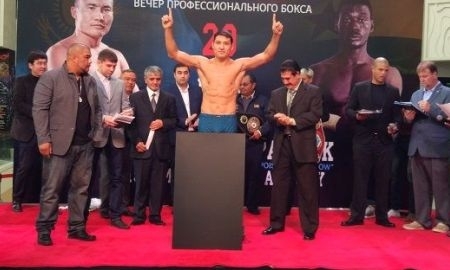 <strong>Алимханулы стартовал с нокаута на профессиональном ринге</strong>