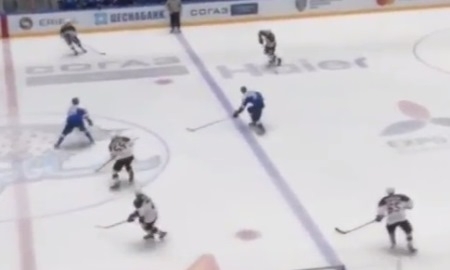 Видеообзор матча МХЛ «Снежные Барсы» — «Белые Медведи» 1:2 ОТ