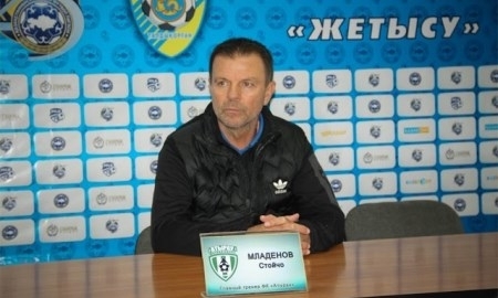 Видео послематчевой пресс-конференции Младенова игры Премьер-Лиги «Жетысу» — «Атырау» 4:3