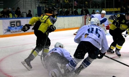 Фоторепортаж с матча ВХЛ «Сарыарка» — ТХК 4:2