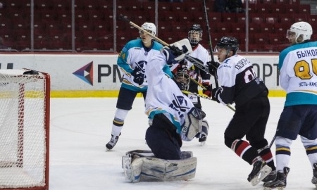 Фоторепортаж с матча МХЛ «Белые Медведи» — «Алтай» 8:0