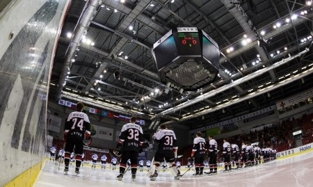 Фоторепортаж с матча  МХЛ «Белые Медведи» — «Снежные Барсы» 2:1