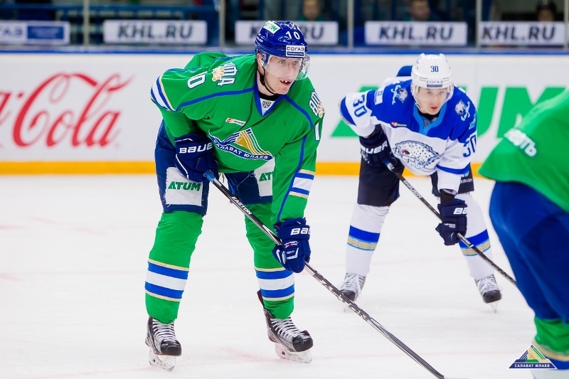 Салават юлаев барыс 29 октября. Кхл салават юлаев барыс прямая трансляция. Султакаев урал юлаев. Хк салават юлаев фото с матчей 2023. Салават юлаев хоккейный клуб.