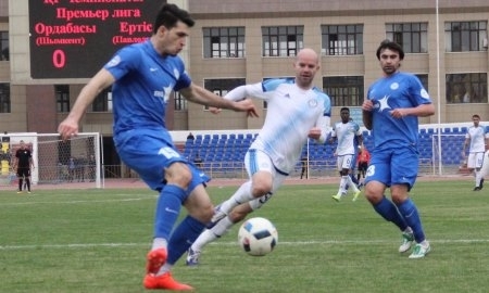 Фоторепортаж с матча Премьер-Лиги «Ордабасы» — «Иртыш» 3:3