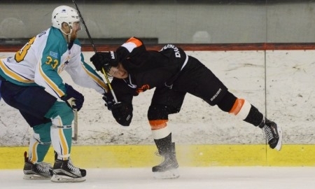 Фоторепортаж с матча ВХЛ «Молот-Прикамье» — «Торпедо» 3:5