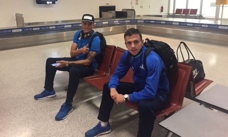 Фоторепортаж с прилёта «Астаны» в Афины