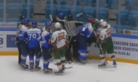 Видеообзор матча МХЛ «Снежные Барсы» — «Ирбис» 1:2