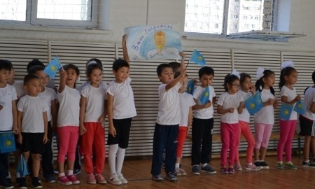 Фоторепортаж с урока физкультуры с Мельниченко и Баландиным в проекте «Физкульт-Ура»