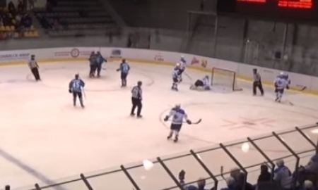 Видеообзор матча ВХЛ «Торпедо» — «Зауралье» 3:2