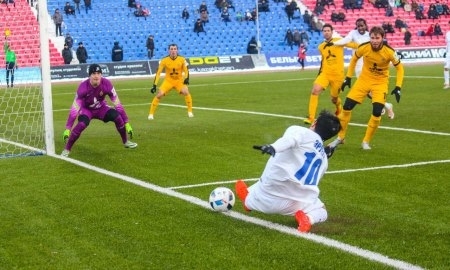 Фоторепортаж с матча Премьер-Лиги «Иртыш» — «Кайрат» 1:3 