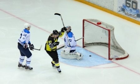 Фоторепортаж с матча ВХЛ «Сарыарка» — «Зауралье» 7:1